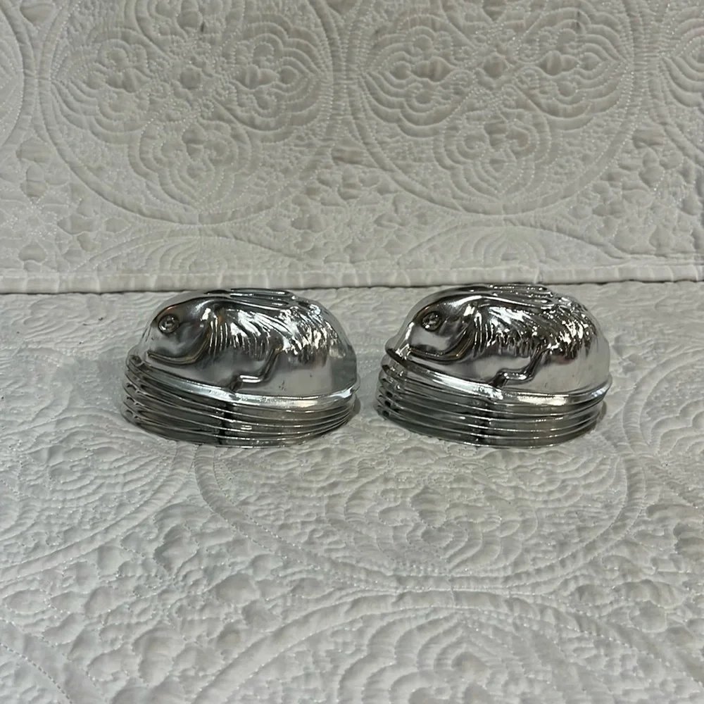 Set of 12‎ Nutbrown made in England rabbit molds